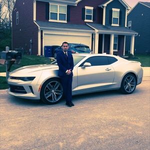 Meet your Posher, Andres